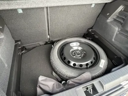 Photo 23 Renault Captur  E-Tech full hybrid 160 ch