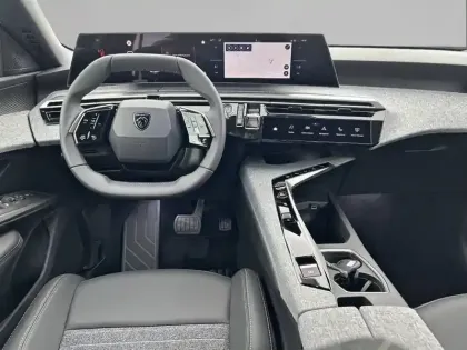 Photo 7 Peugeot 3008  Hybrid 145 e-DCS6
