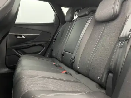 Photo 14 Peugeot 3008  Puretech 130ch S&S EAT8