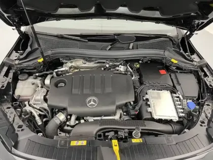 Photo 50 Mercedes GLA  200 d 8G-DCT