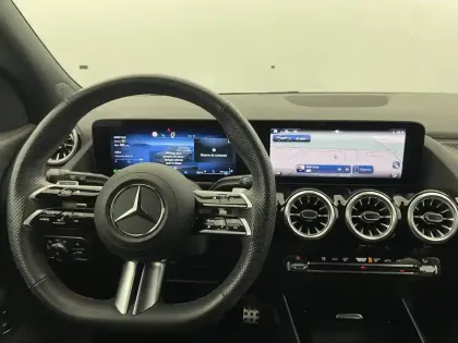 Photo 52 Mercedes GLA  200 d 8G-DCT
