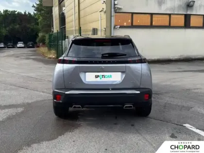 Photo 33 Peugeot 2008  PureTech 130 S&S EAT8