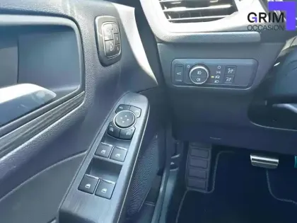 Photo 24 Ford Kuga  2.5 Duratec 180 ch FlexiFuel FHEV E85 Powershift