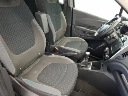 Photo 8 Renault Captur  TCe 150 FAP