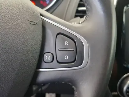 Photo 31 Renault Captur  TCe 150 FAP