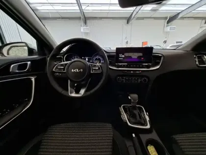 Photo 15 Kia Ceed  SW 1.5 T-GDi 140 ch DCT7