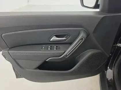 Photo 68 Dacia Duster  Blue dCi 115 4x2