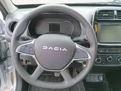 Photo 13 Dacia Spring 