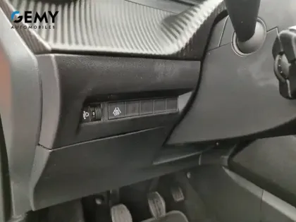 Photo 34 Peugeot 2008  PureTech 100 S&S BVM6