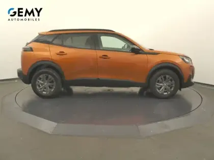 Photo 21 Peugeot 2008  PureTech 100 S&S BVM6