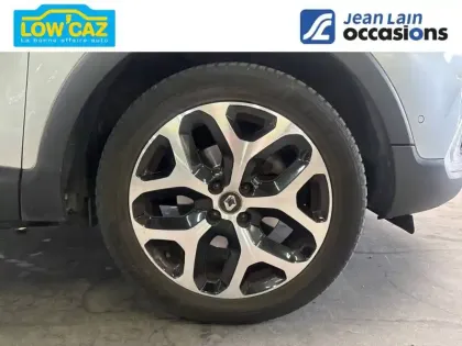 Photo 8 Renault Captur  TCe 120 Energy EDC