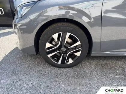 Photo 11 Peugeot 208  Hybrid 110 ch e-DCS6
