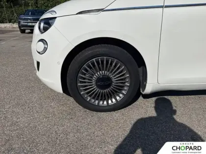 Photo 11 Fiat 500  e 118 ch