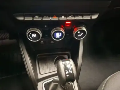 Photo 37 Dacia Duster  TCe 150 4x2 EDC