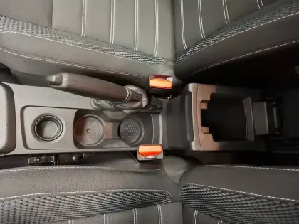 Photo 35 Dacia Duster  TCe 150 4x2 EDC