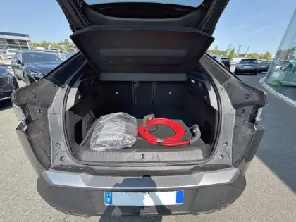 Photo 15 Peugeot 3008  Electrique 73 kWh 210 ch