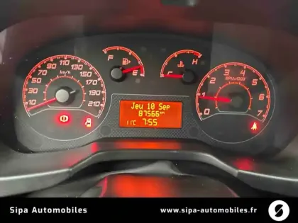 Photo 18 Fiat Fiorino  TOLE 1.3 16V MULTIJET 95