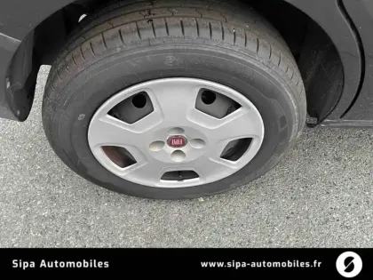 Photo 27 Fiat Fiorino  TOLE 1.3 16V MULTIJET 95