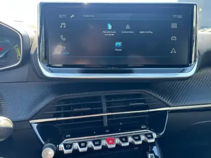 Photo 18 Peugeot 2008  Hybrid 110 e-DCS6