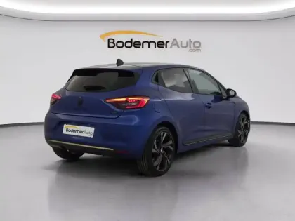 Photo 13 Renault Clio  E-Tech full hybrid 145