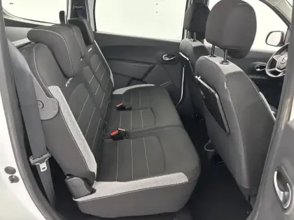 Photo 24 Dacia Lodgy  TCe 115 5 places