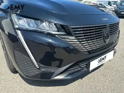 Photo 17 Peugeot 308  PureTech 130ch S&S EAT8