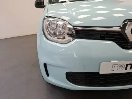 Photo 8 Renault Twingo  III E-Tech