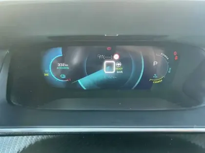 Photo 9 Peugeot 2008  Electrique 136 ch