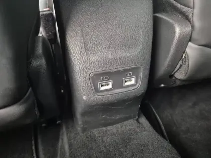 Photo 35 Peugeot 208  Electrique 50 kWh 136ch
