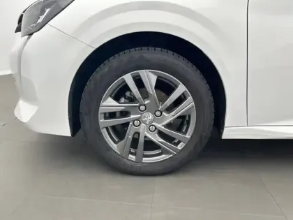 Photo 12 Peugeot 208  PureTech 75 S&S BVM5