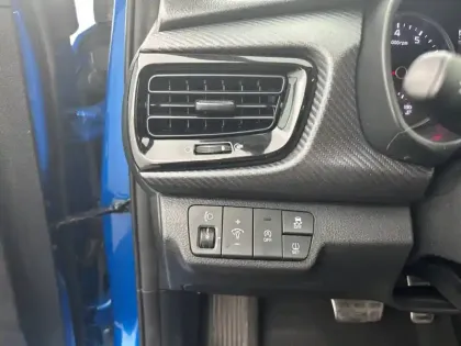 Photo 38 Kia Rio  1.0 T-GDi 120 ch MHEV DCT7
