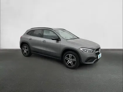 Photo 26 Mercedes GLA  200 7G-DCT