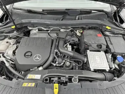 Photo 53 Mercedes GLA  200 7G-DCT