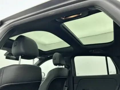 Photo 41 Mercedes GLA  200 7G-DCT