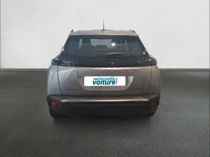 Photo 24 Peugeot 2008  Hybrid 110 e-DCS6