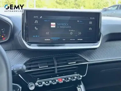 Photo 17 Peugeot 208  Hybrid 110 ch e-DCS6