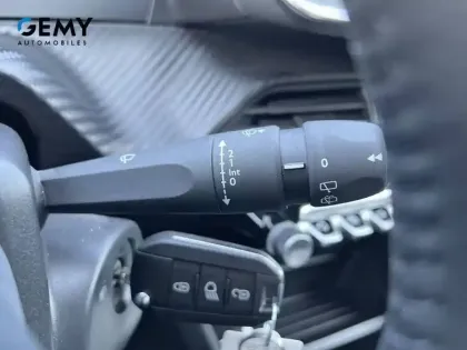 Photo 14 Peugeot 208  Hybrid 110 ch e-DCS6
