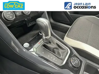 Photo 15 Volkswagen T-roc  2.0 TSI 190 Start/Stop DSG7 4Motion