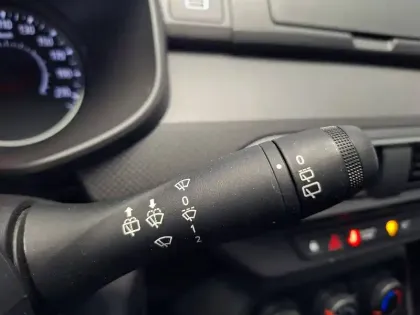 Photo 31 Dacia Sandero  SCe 65