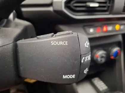 Photo 32 Dacia Sandero  SCe 65