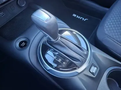 Photo 30 Nissan Juke  HYBRID 143