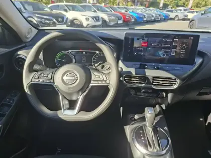 Photo 16 Nissan Juke  HYBRID 143