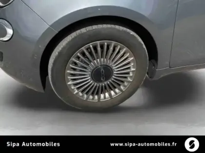 Photo 8 Fiat 500  3+1 e 118 ch