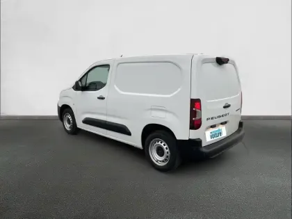 Photo 6 Peugeot Partner  FOURGON M 600 KG ESSENCE 110 S&S BVM6
