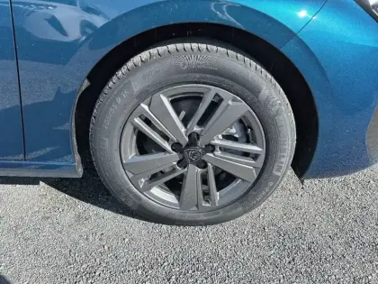 Photo 12 Peugeot 308  BlueHDi 130ch S&S EAT8