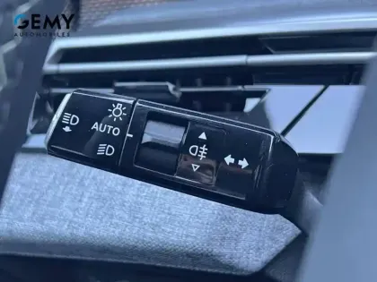 Photo 14 Peugeot 3008  Electrique 230 ch Grande autonomie 97 kWh
