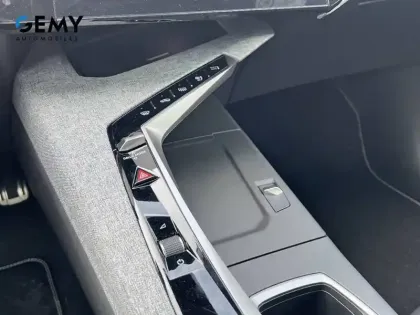 Photo 40 Peugeot 3008  Electrique 230 ch Grande autonomie 97 kWh