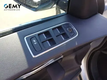 Photo 14 Jaguar F-Pace  2.0 D - 163 2WD E-Performance