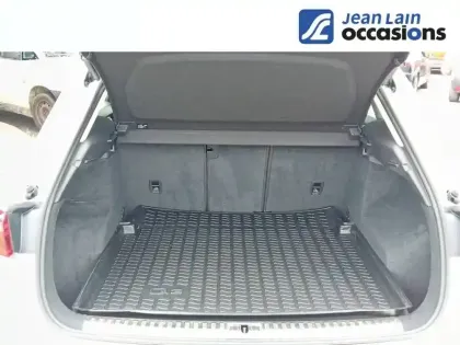 Photo 9 Audi Q3  40 TFSI 190 ch S tronic 7 Quattro