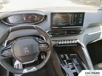 Photo 12 Peugeot 3008  PureTech 130ch S&S EAT8